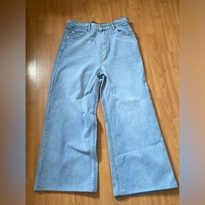 Wide leg jeans